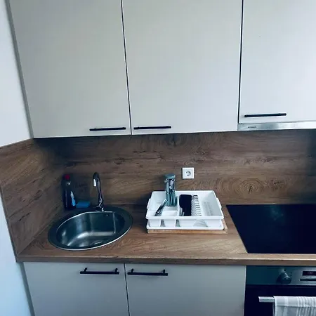 At Train Station And Center Apartment